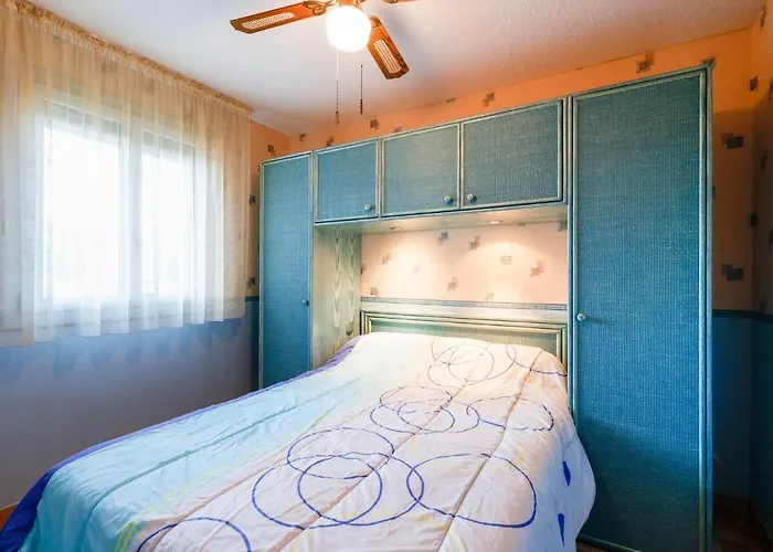 Appartamento Le Genois By Interhome